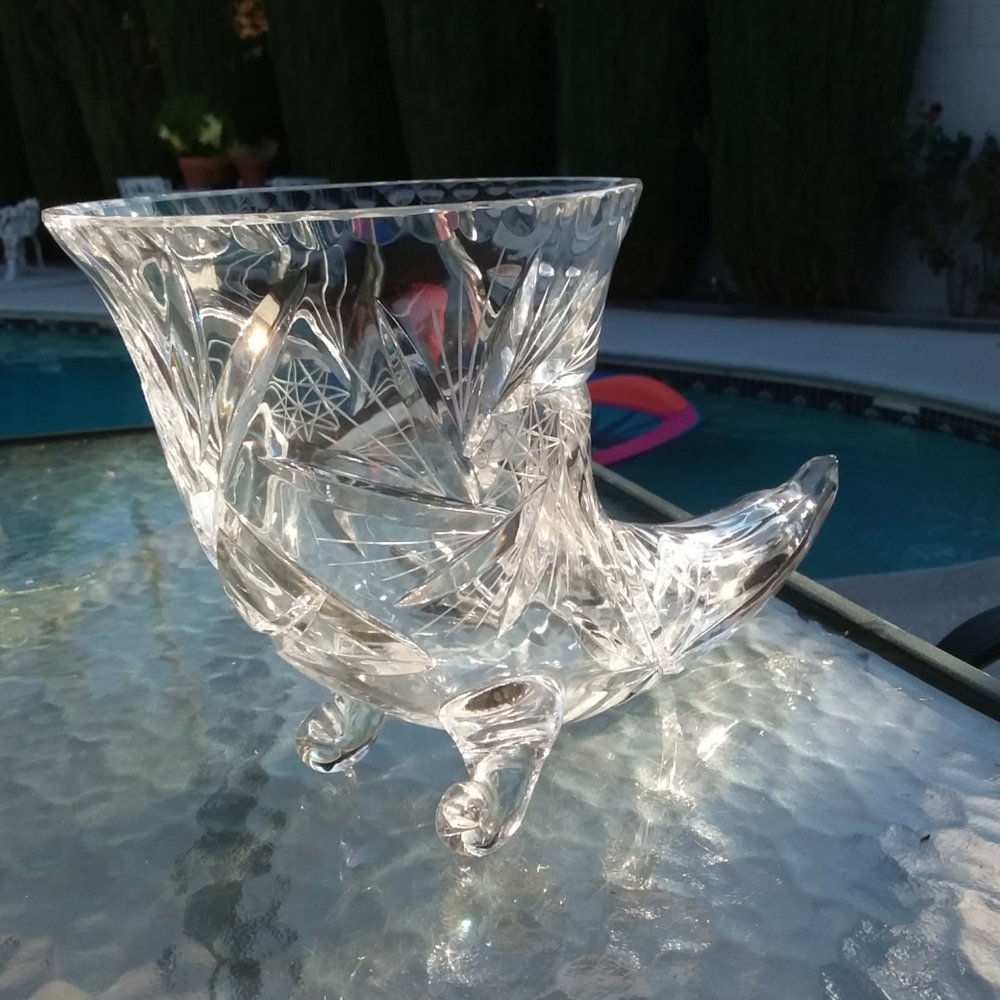 Handcut German Crystal Cornucopia - Picture 3 of 7